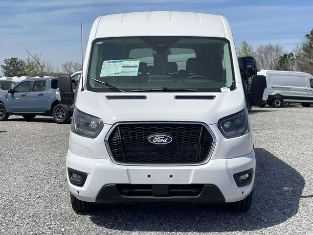 New 2026 Oxford White Ford XLT image 13