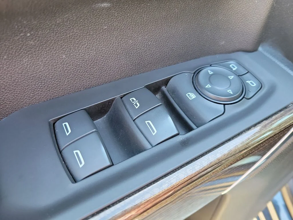 2020 Chevrolet Silverado 1500 LT - Photo 16