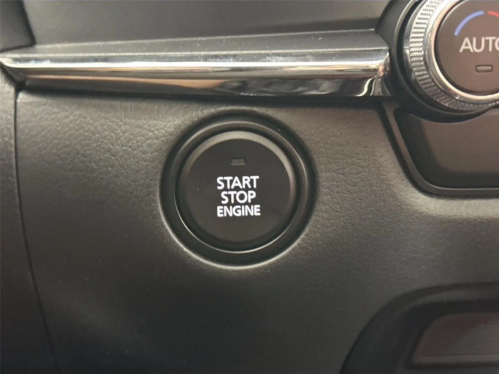 2025 Mazda CX-30 Carbon Edition - Photo 20