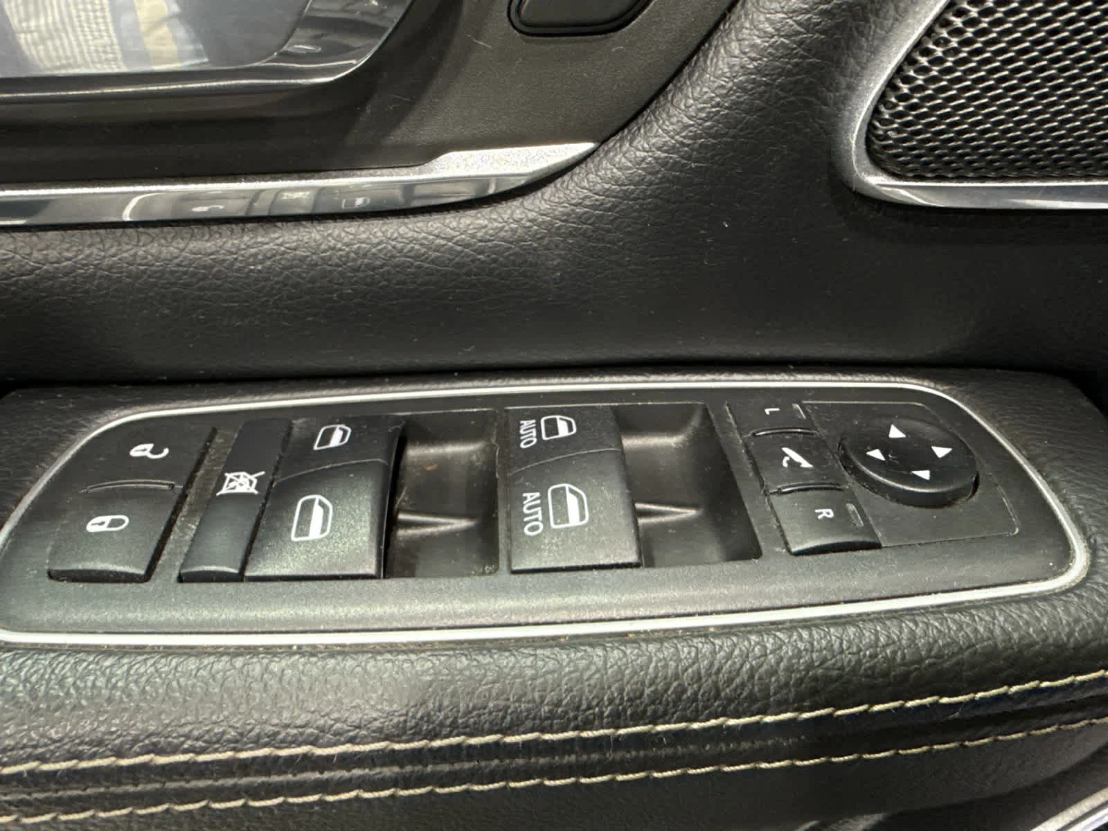 Used 2021 Gray/gray Ram Laramie image 15