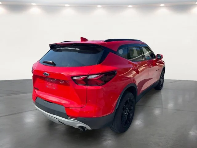 Used 2019 Red Chevrolet Base image 13