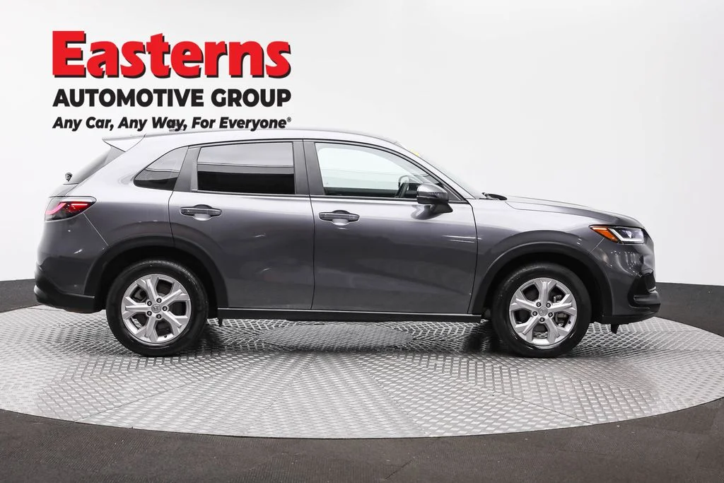 Used 2024 Gray Honda LX image 4
