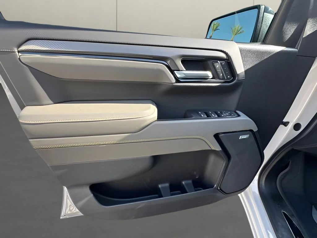 New 2026 White Sands Chevrolet ZR2 image 10