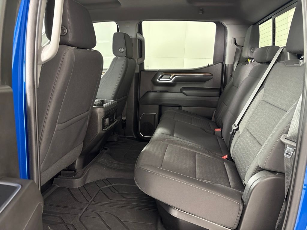 Used 2022 Blue Chevrolet RST image 31