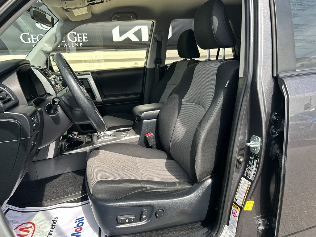 Used 2019 Magnetic Gray Metallic Toyota SR5 image 11
