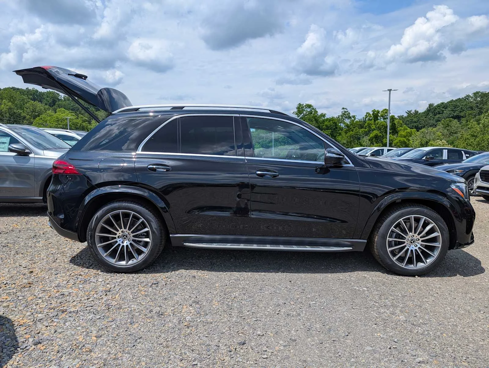 2026 Mercedes-Benz GLE GLE450 - Photo 7