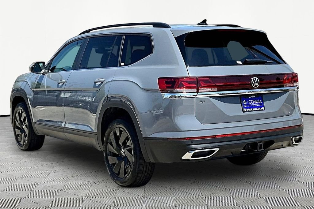 New 2026 Gray Volkswagen SE w/Technology image 4