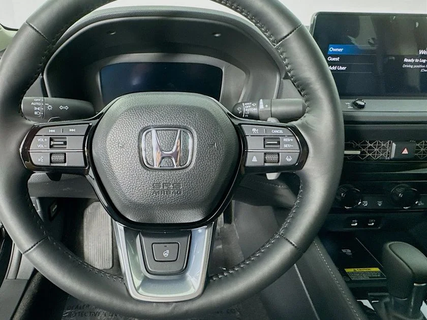 New 2026 Platinum White Pearl Honda Touring image 17