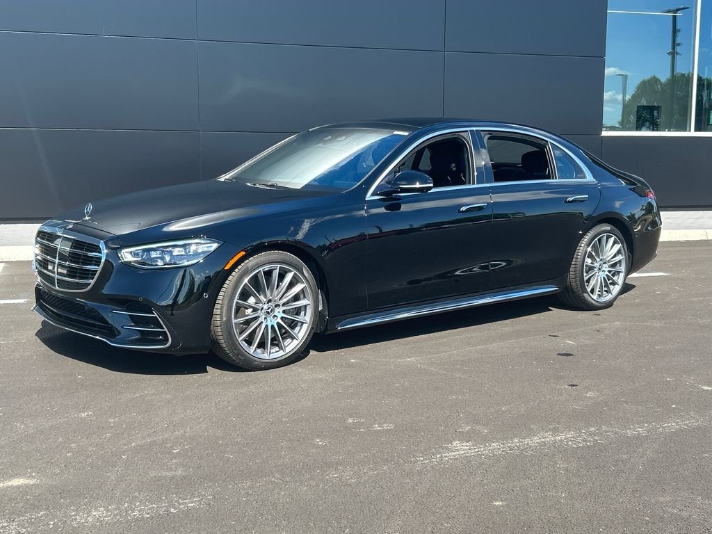 New 2026 Black Mercedes-Benz S580 image 1