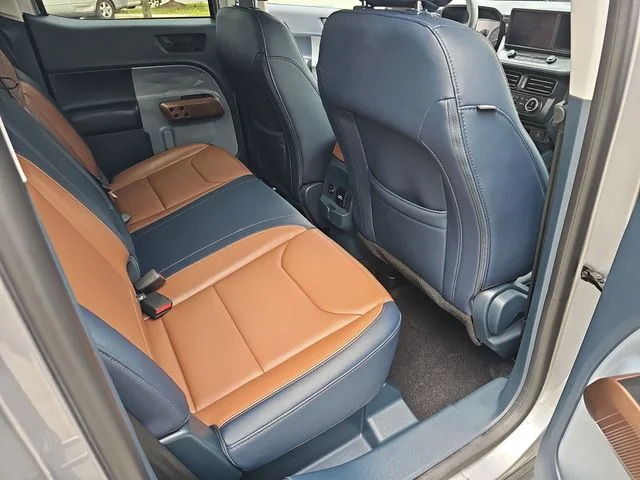 Used 2024 Silver Ford Lariat image 11