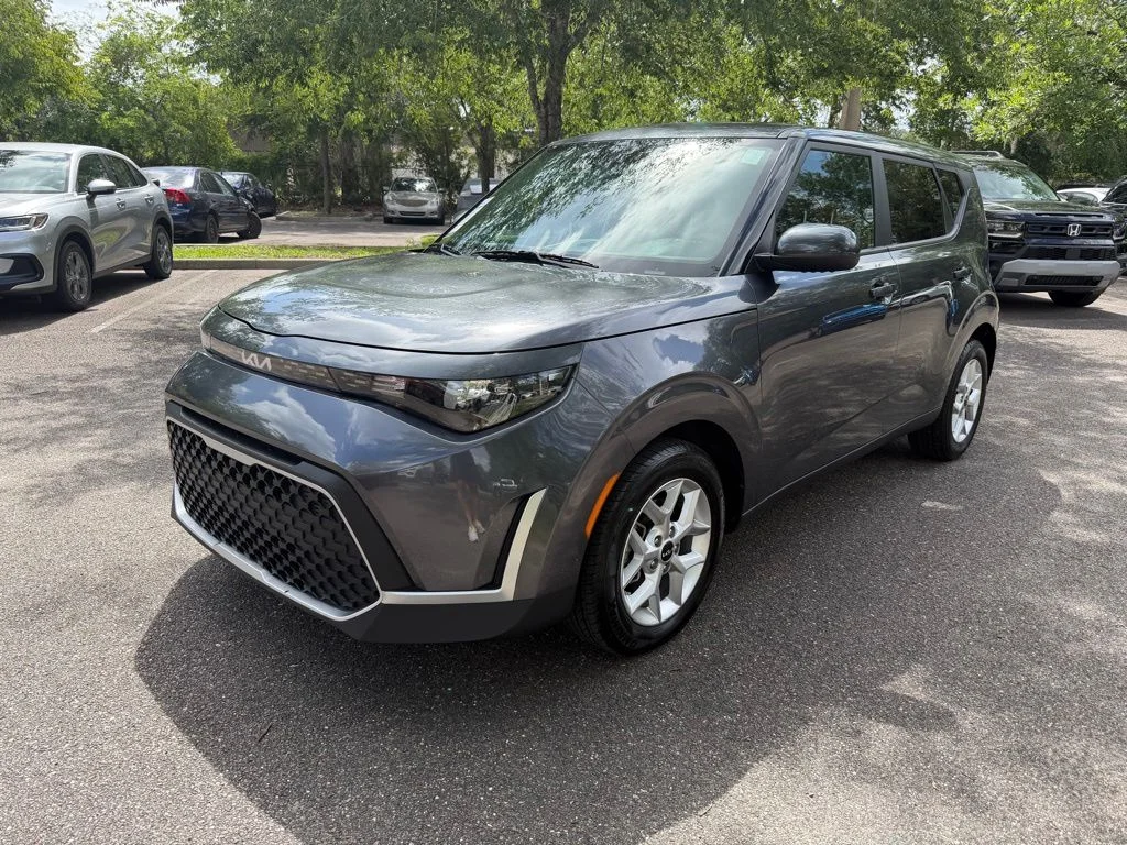 Used 2024 Gray Kia LX image 3