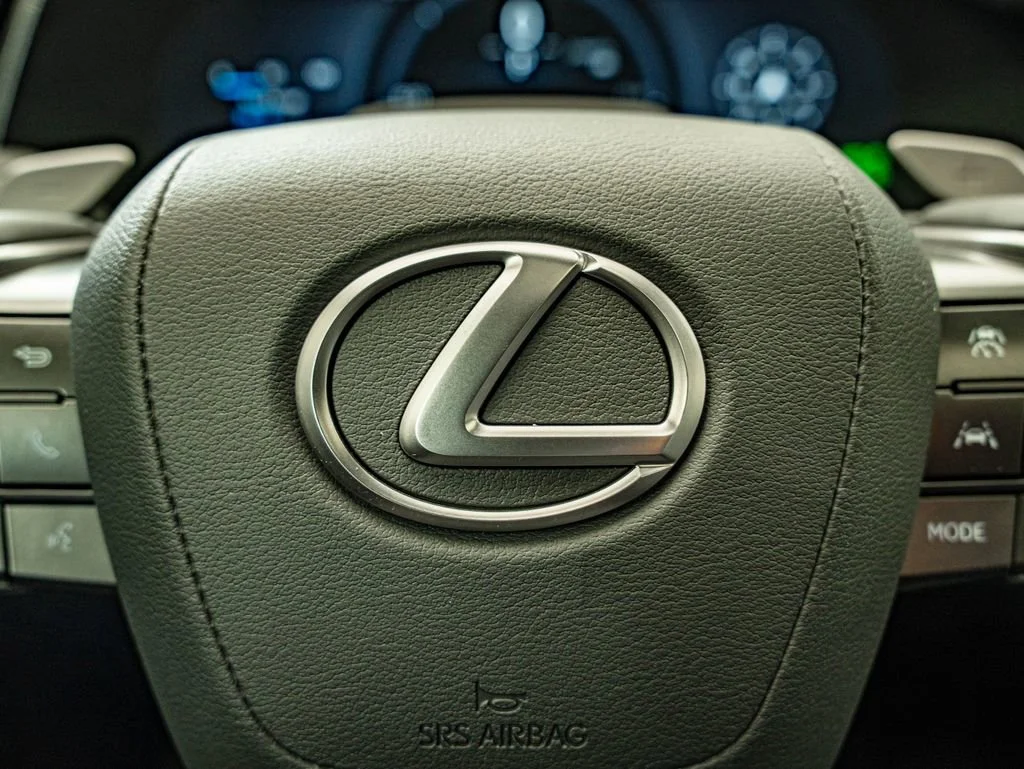 Certified Used 2025 CLOUDBURST GRAY Lexus 350h Premium image 22