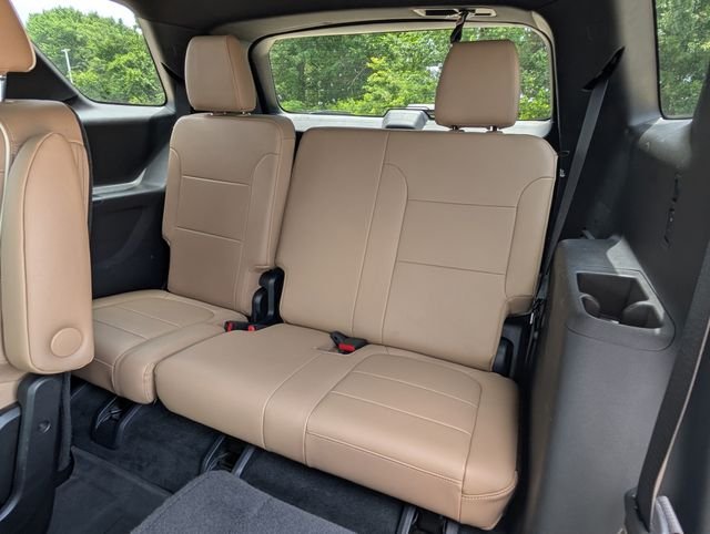 2023 Chevrolet Traverse Premier - Photo 24