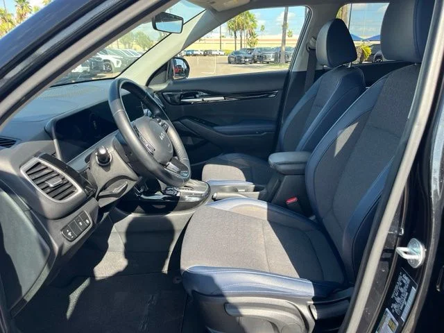 Used 2024 Black Kia S image 20