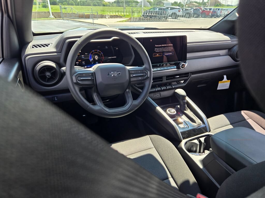 2026 Chevrolet Colorado Trail Boss - Photo 14