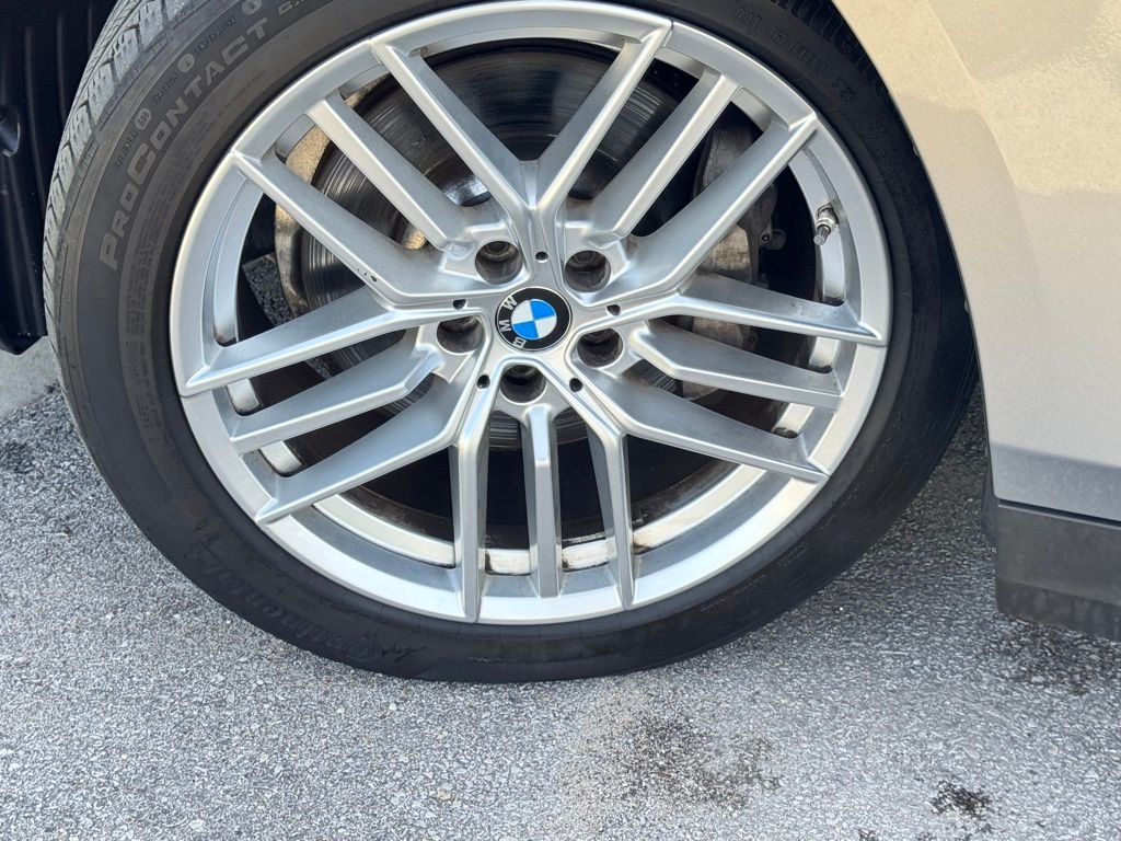 Used 2024 Gray BMW 530i xDrive image 7