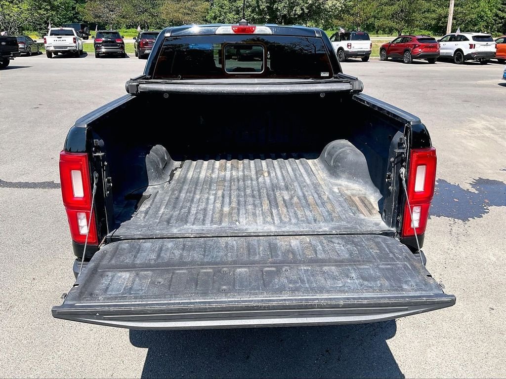 Used 2020 Black Ford XLT image 28