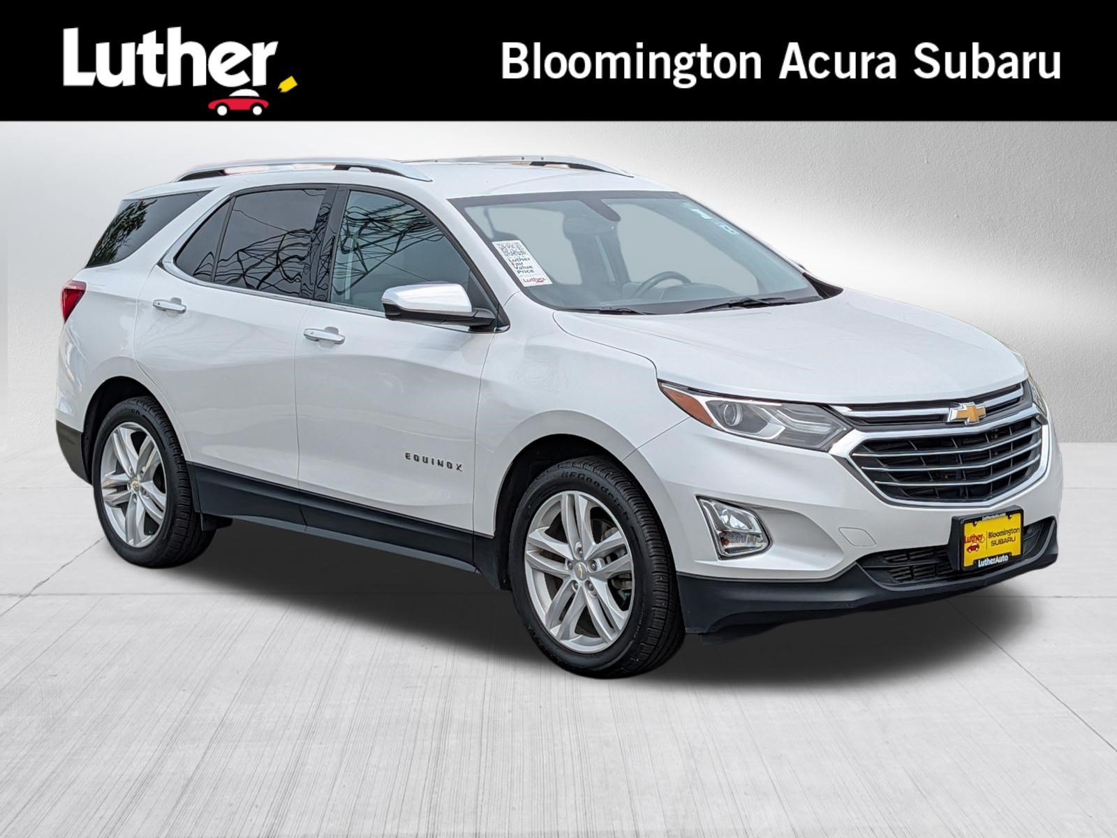 Used 2019 Iridescent Pearl Tricoat Chevrolet Premier image 1