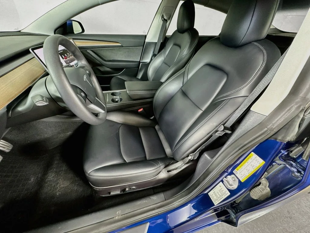 Used 2022 Blue Tesla Long Range image 23