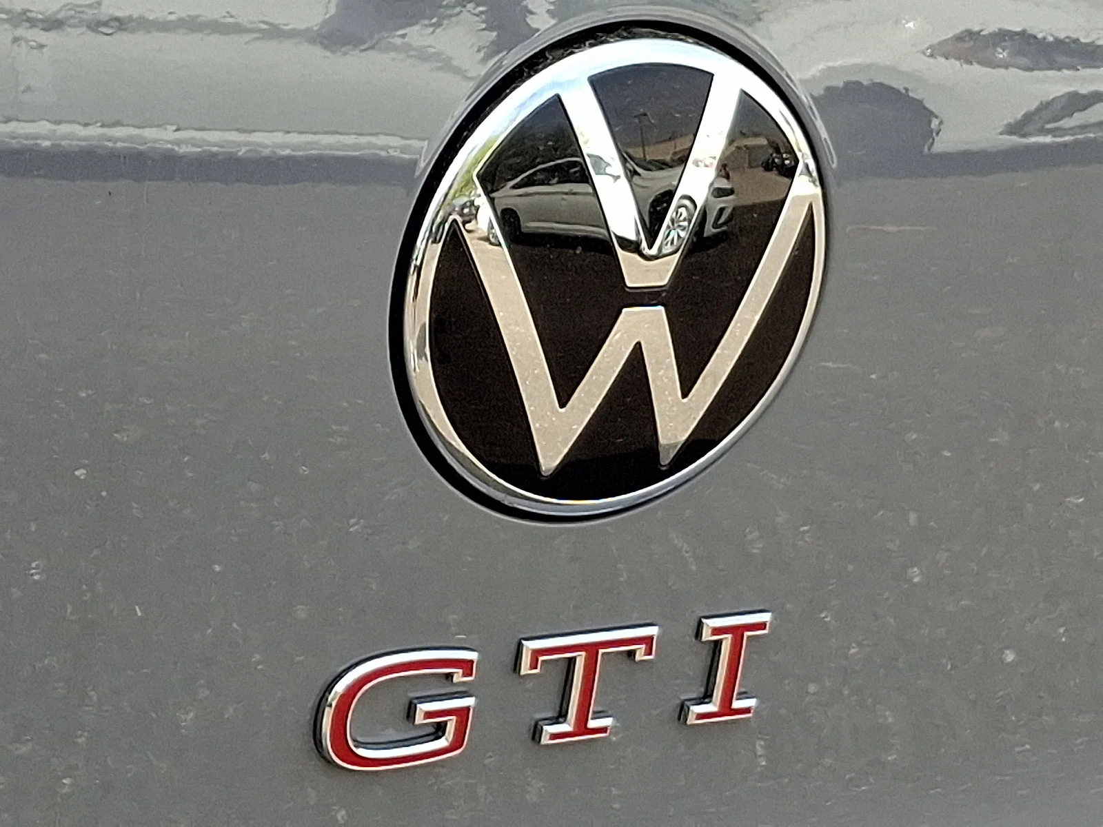 New 2026 Moonstone Gray Volkswagen SE image 21
