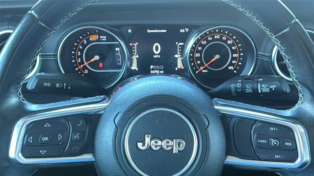 Used 2020 Bright White Clearcoat Jeep Sahara image 31
