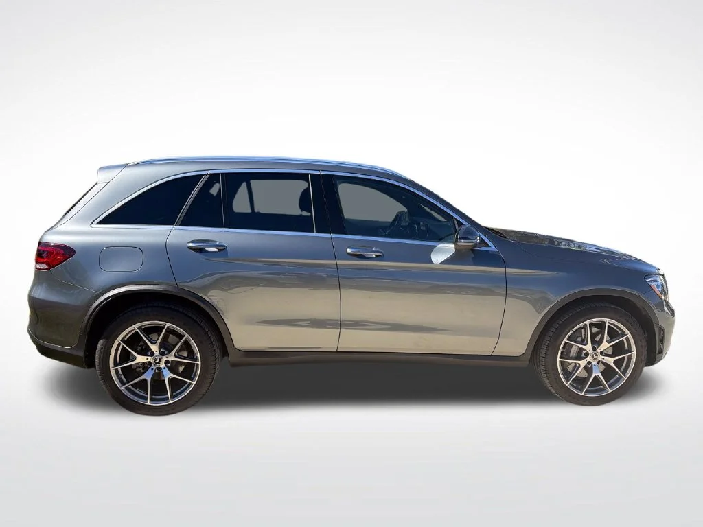 Used 2020 Gray Mercedes-Benz GLC 300 image 2