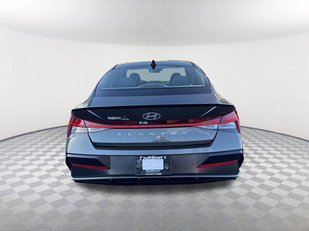 New 2026 Gray Hyundai SEL Sport Premium image 6