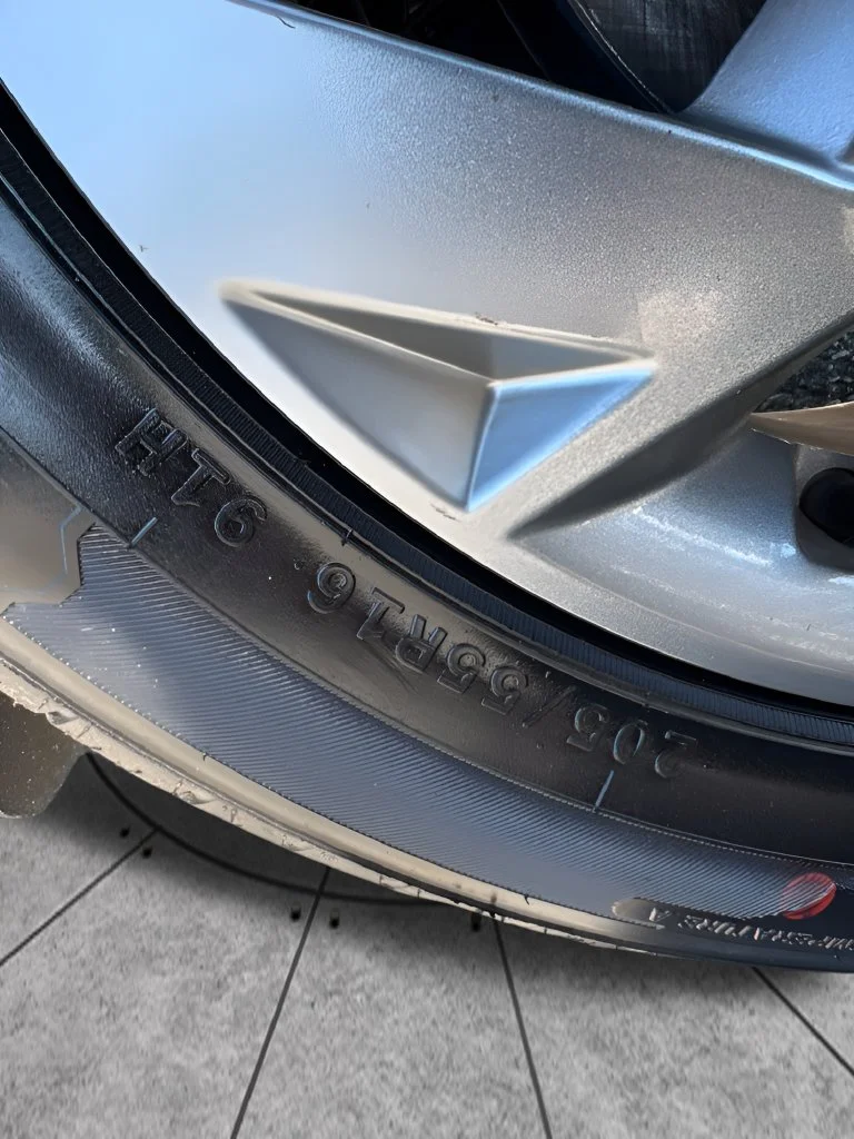Used 2024 Gray Hyundai SEL image 31