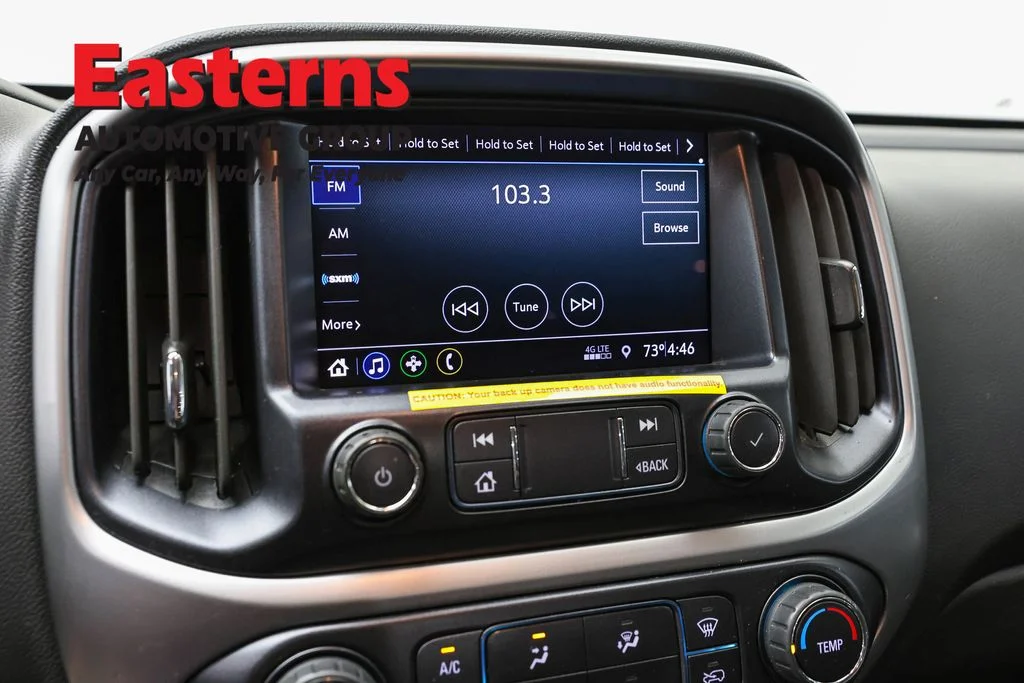 Used 2022 White Chevrolet LT image 18