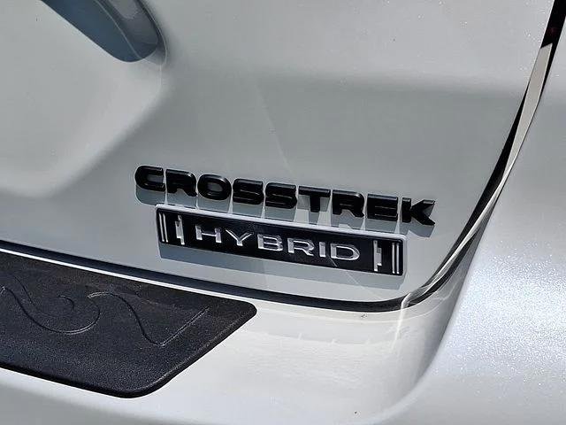 New 2026 CRYSTAL WHITE PEARL Subaru Limited Hybrid image 7