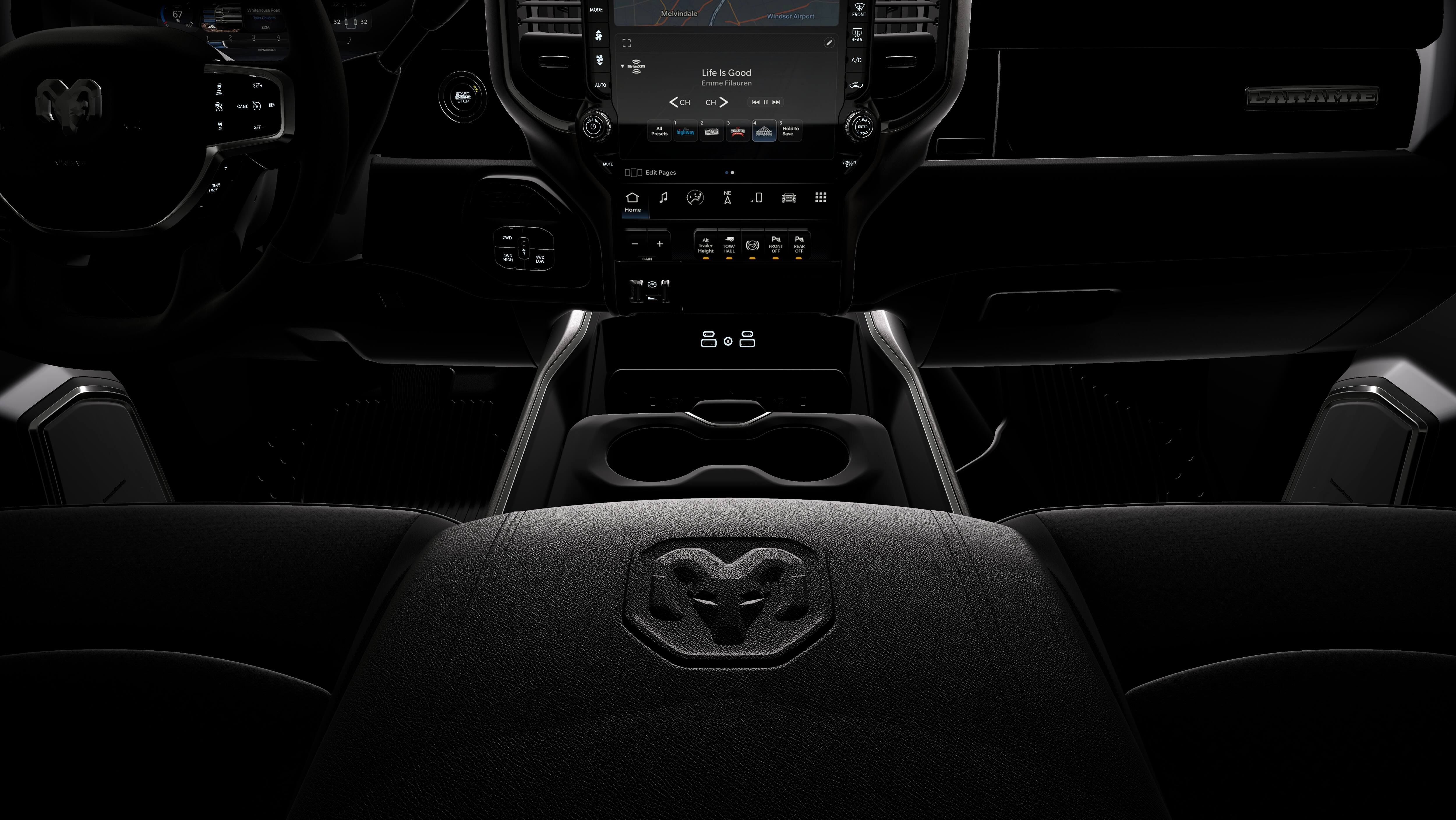 New 2026 Diamond Black Crystal Pearl-Coat Exterior Paint RAM Laramie image 17
