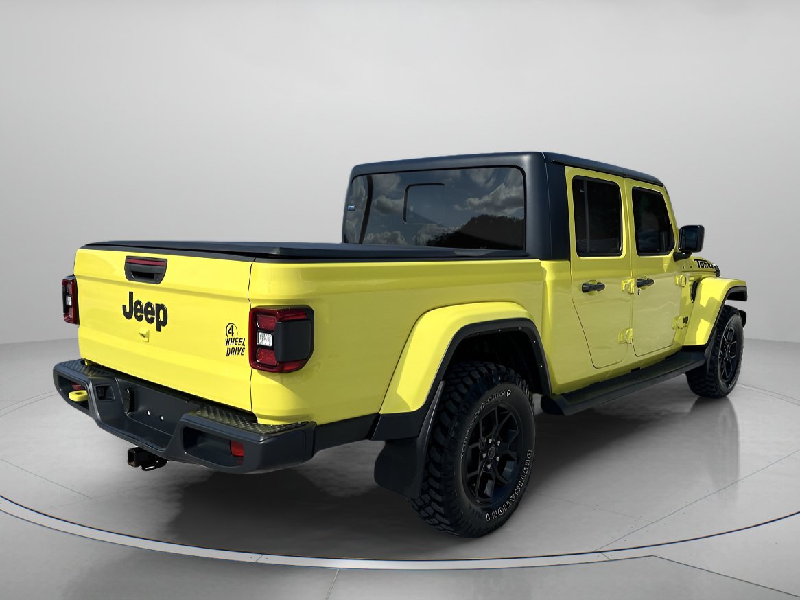 Used 2024 High Velocity Clearcoat Jeep Willys image 3