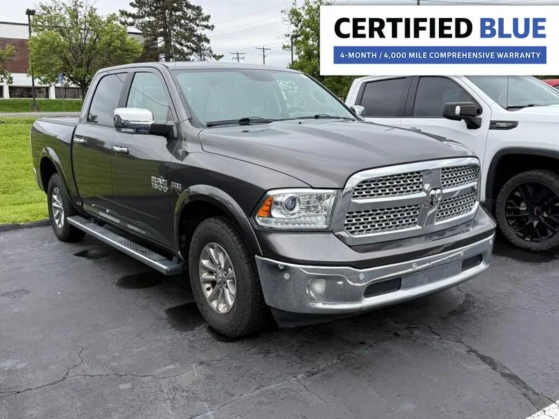 2018 RAM 1500 Laramie 4x4 Crew Cab 5'7's photo