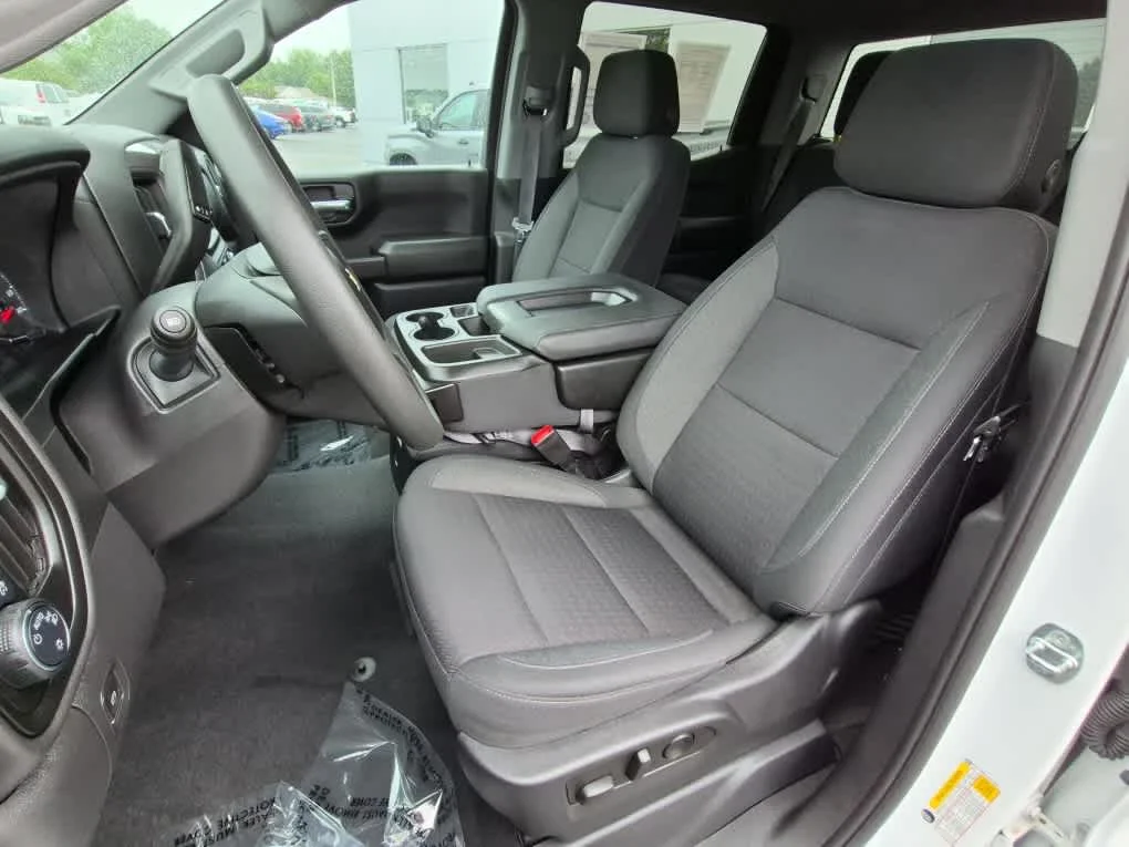 Used 2023 Summit White Chevrolet Custom image 10