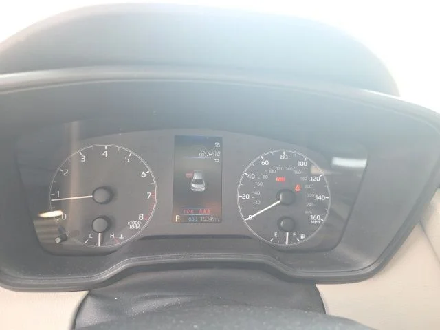 2025 Toyota Corolla LE - Photo 6