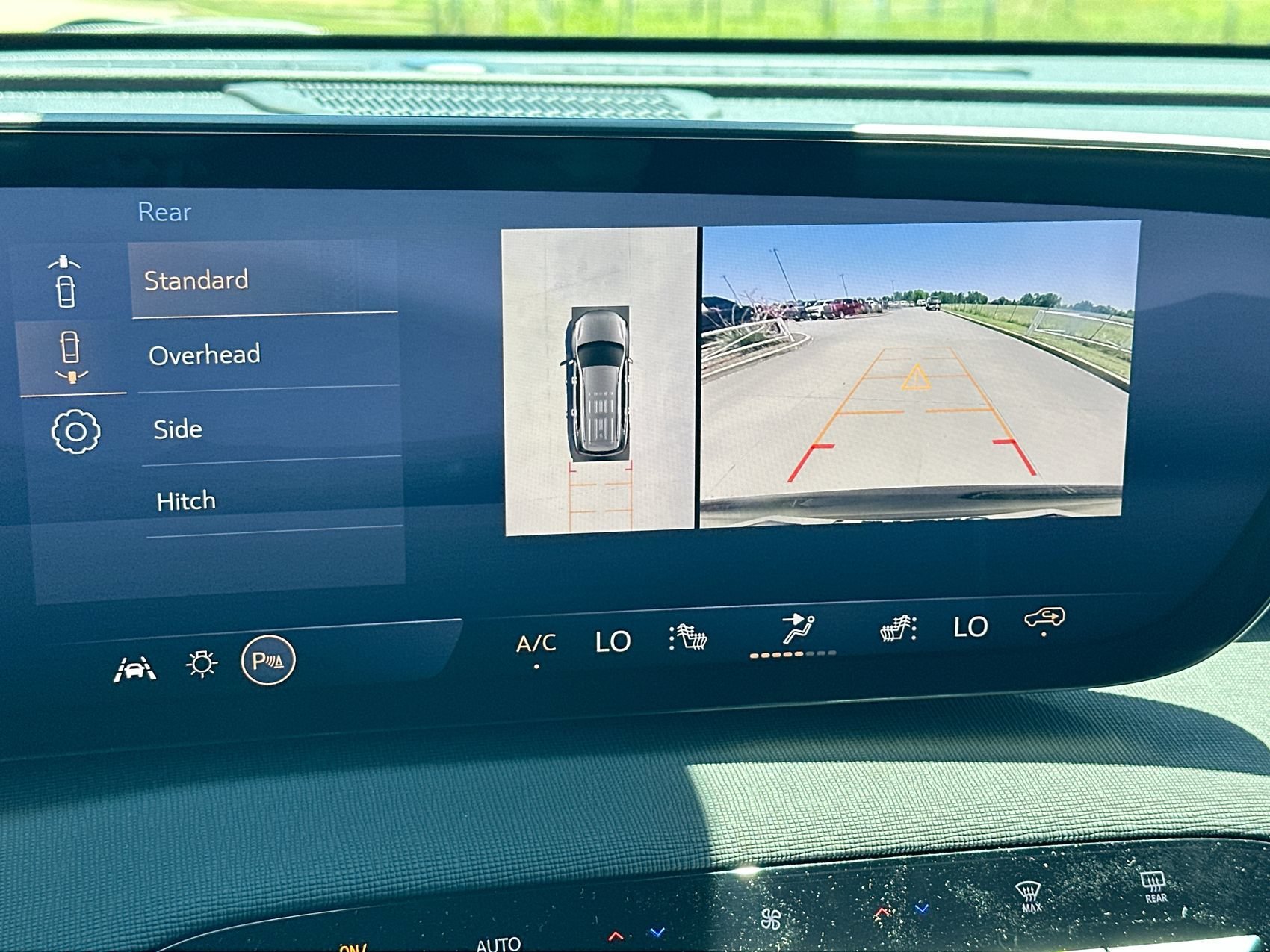 2026 Buick Enclave Preferred - Photo 17