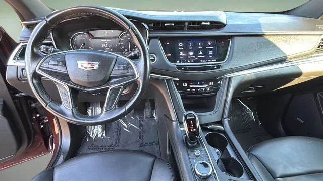Used 2022 Rosewood Metallic Cadillac Premium Luxury image 9