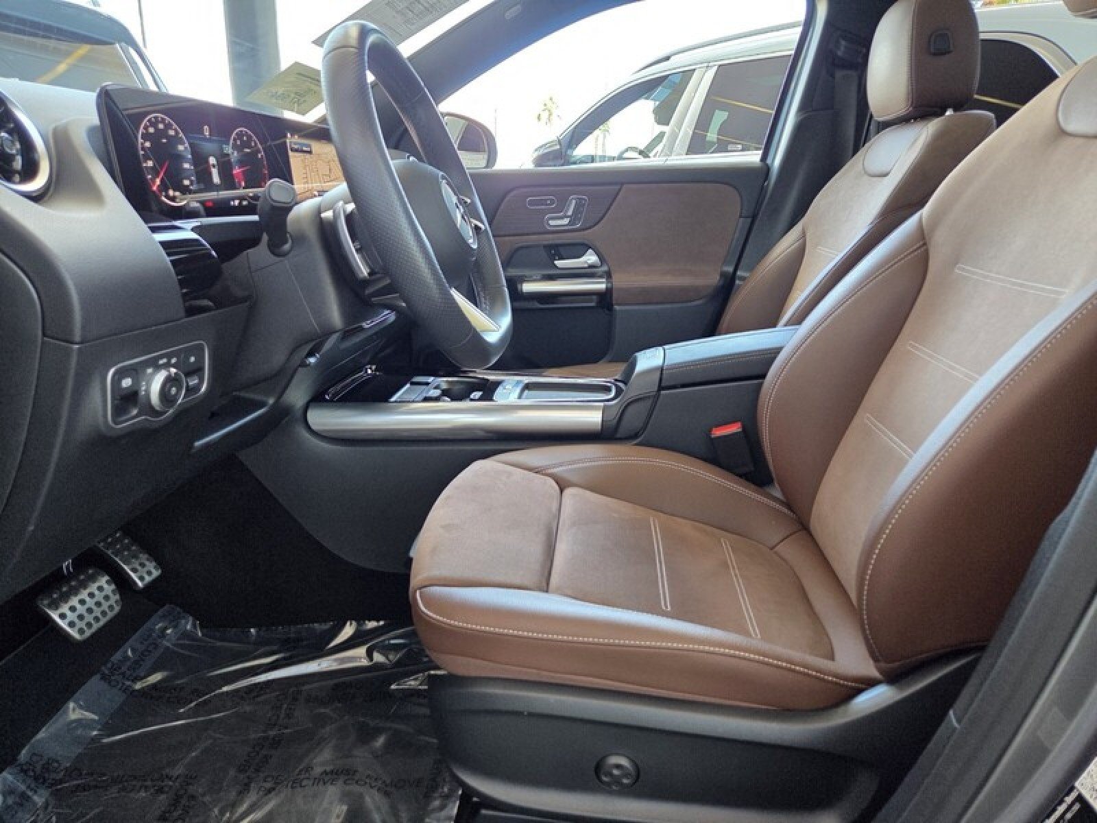 Certified Used 2026 Mountain Grey Metallic Mercedes-Benz GLA 250 image 13