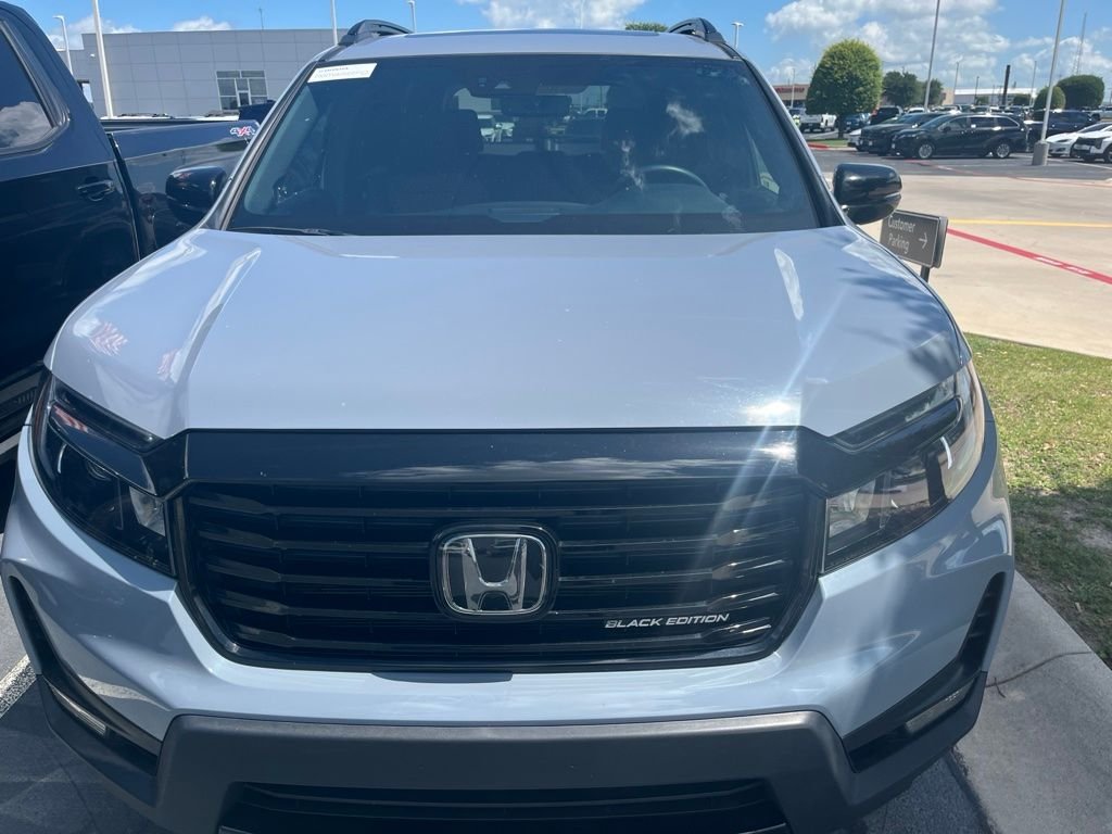 Certified Used 2024 Gray Pearl Honda Black Edition image 2