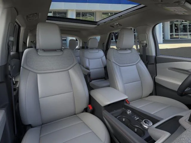 New 2026 Star White Metallic Tri-Coat Ford Active™ image 10