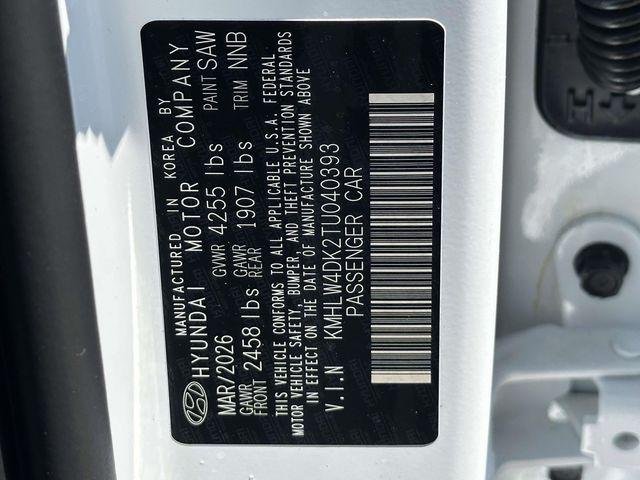 New 2026 White Hyundai Sedan image 30