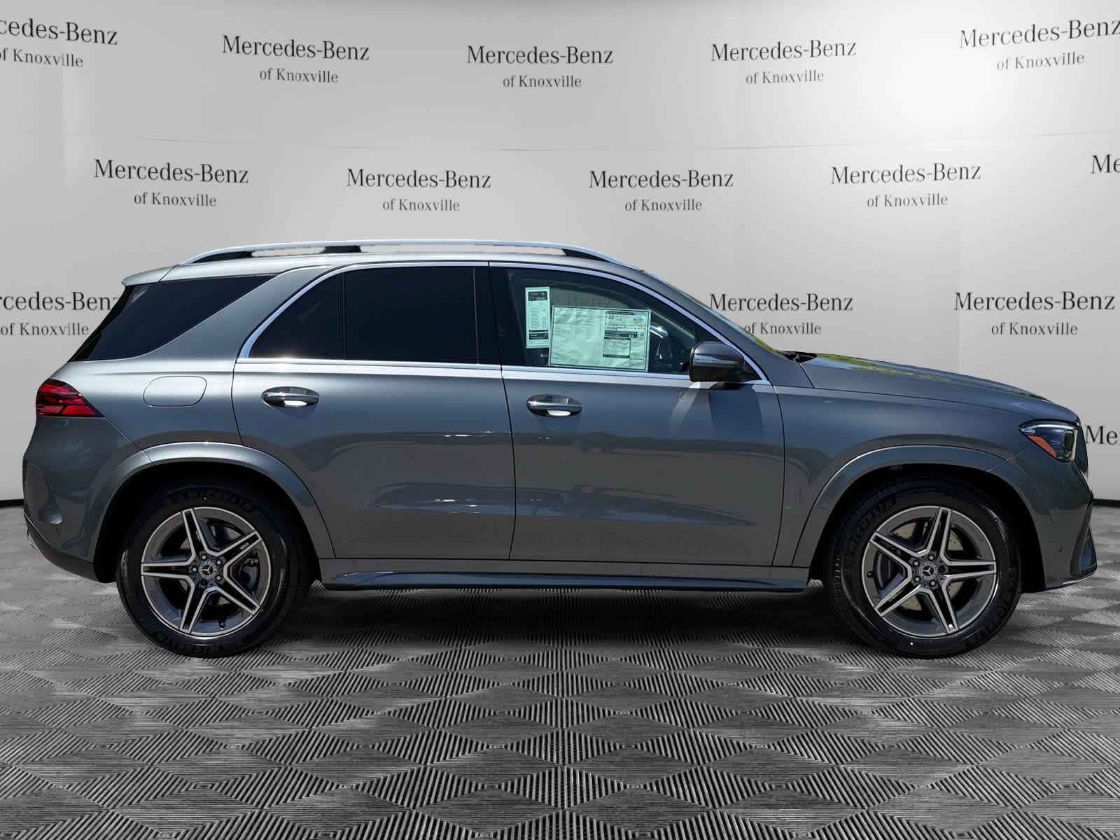 New 2026 Selenite Grey Metallic Mercedes-Benz GLE 350 image 6