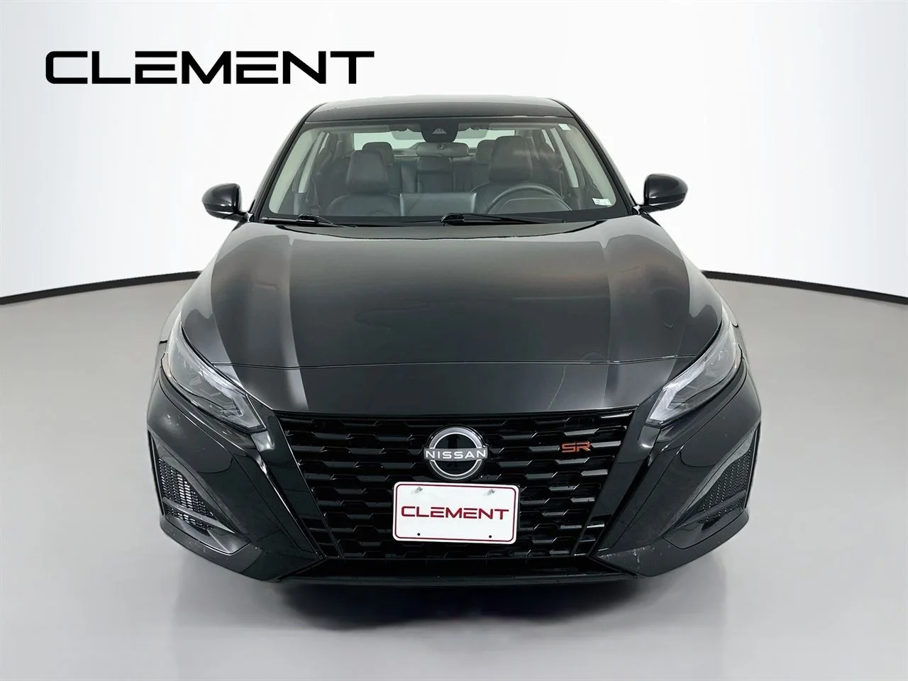 Used 2026 Black Nissan 2.5 SR image 3