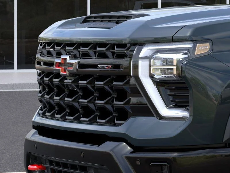 2026 Chevrolet Silverado 2500 HD ZR2 - Photo 13