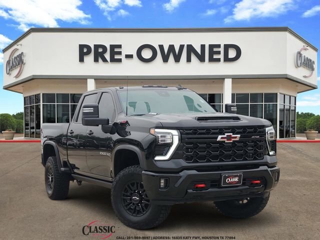 2026 Chevrolet Silverado HD ZR2 4WD Crew Cab Standard Box's photo