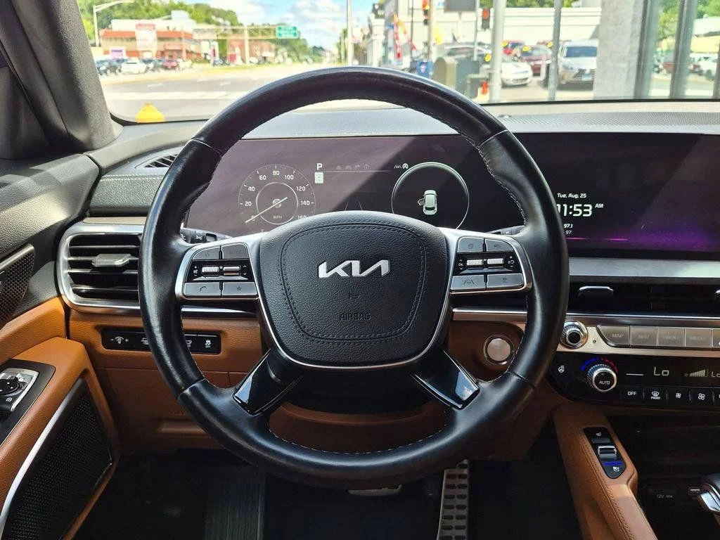 Used 2024 Black Kia SX-Prestige X-Line image 16
