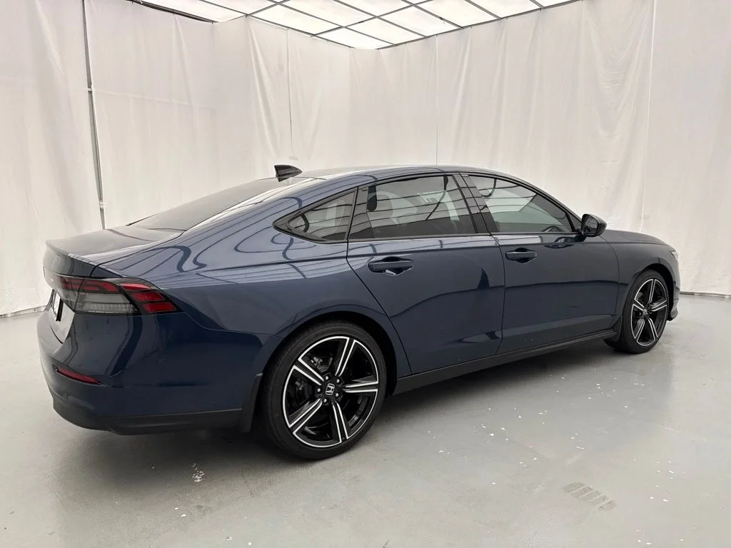 New 2026 Canyon River Blue Metallic Honda SE image 12