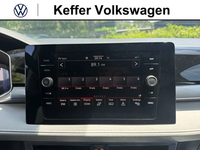 New 2026 Green Volkswagen 1.5T SEL image 22