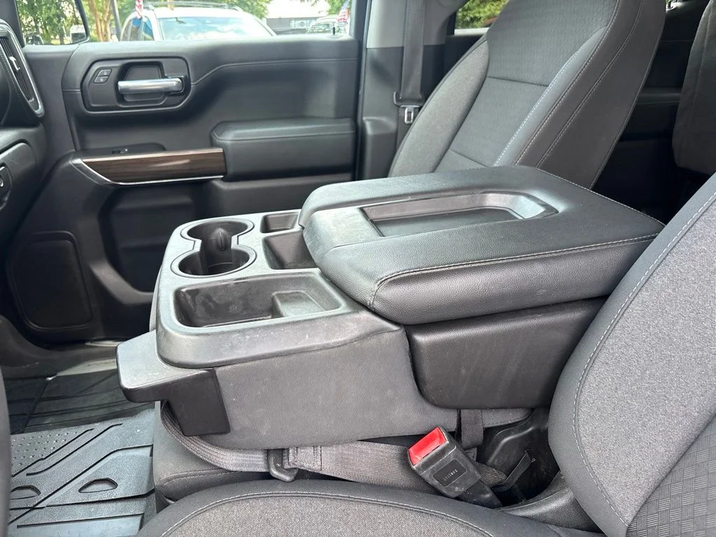 Used 2020 Gray Chevrolet RST image 25