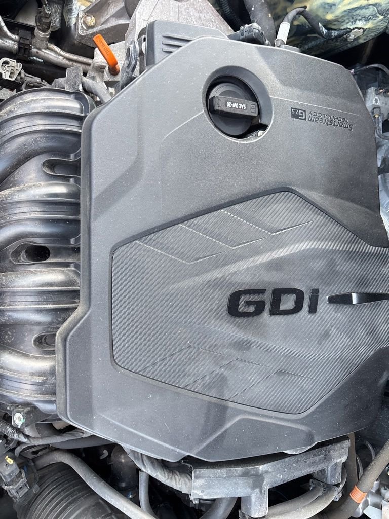 Used 2023 Gray Hyundai SEL image 10